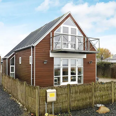 6 Person In Brenderup Fyn-by Traum *