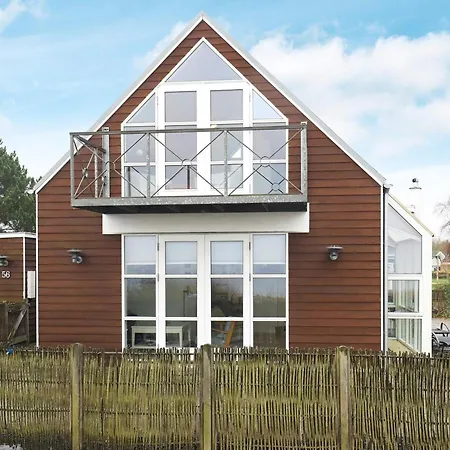 6 Person In Brenderup Fyn-by Traum Vedelshave