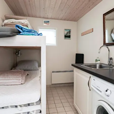 4 Star In Brenderup Fyn