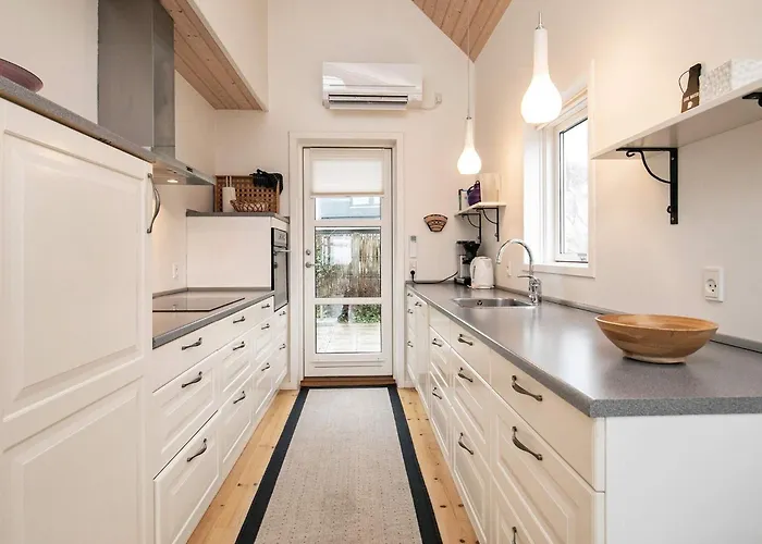 6 Person In Brenderup Fyn-by Traum *