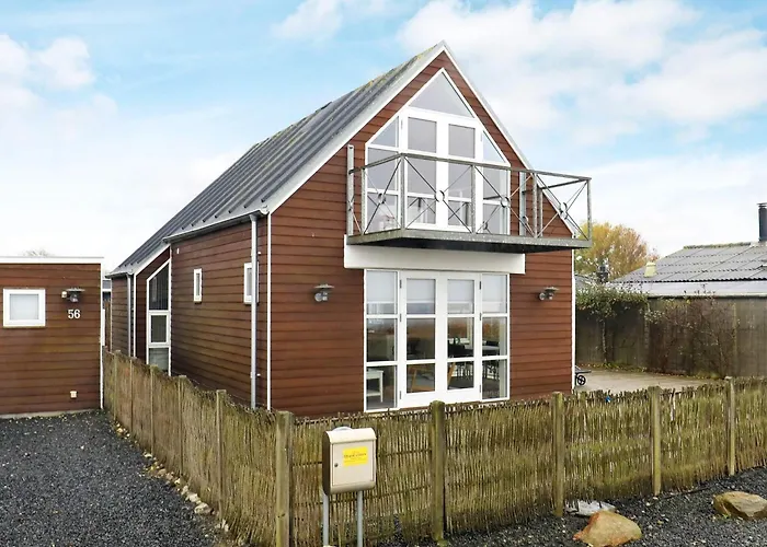 6 Person In Brenderup Fyn-by Traum *