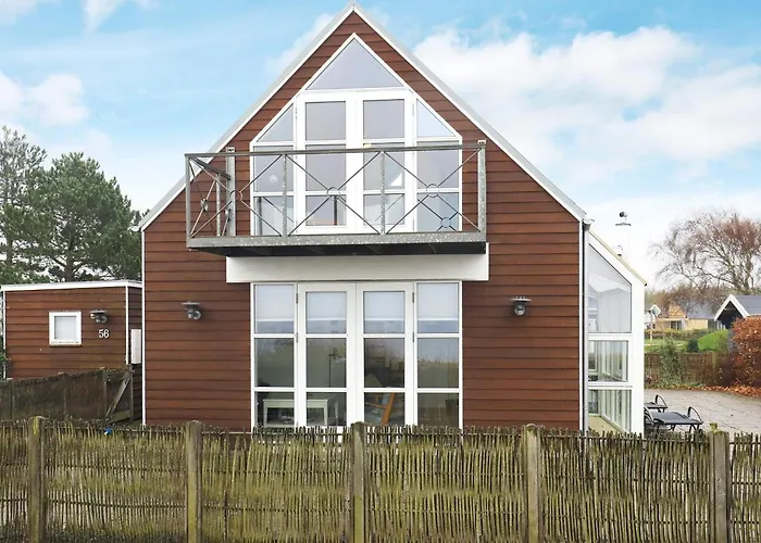 6 Person In Brenderup Fyn-by Traum Vedelshave